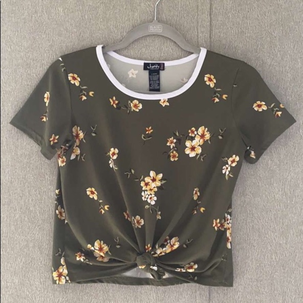Floral top